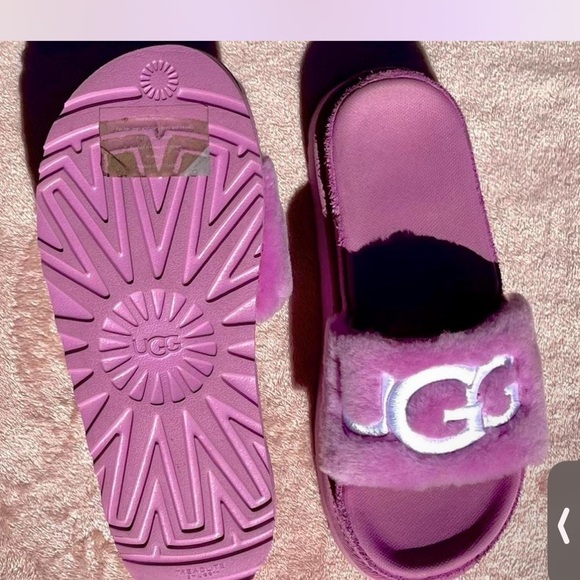 Ugg Laton Fur Slide size 8 - Picture 4 of 4